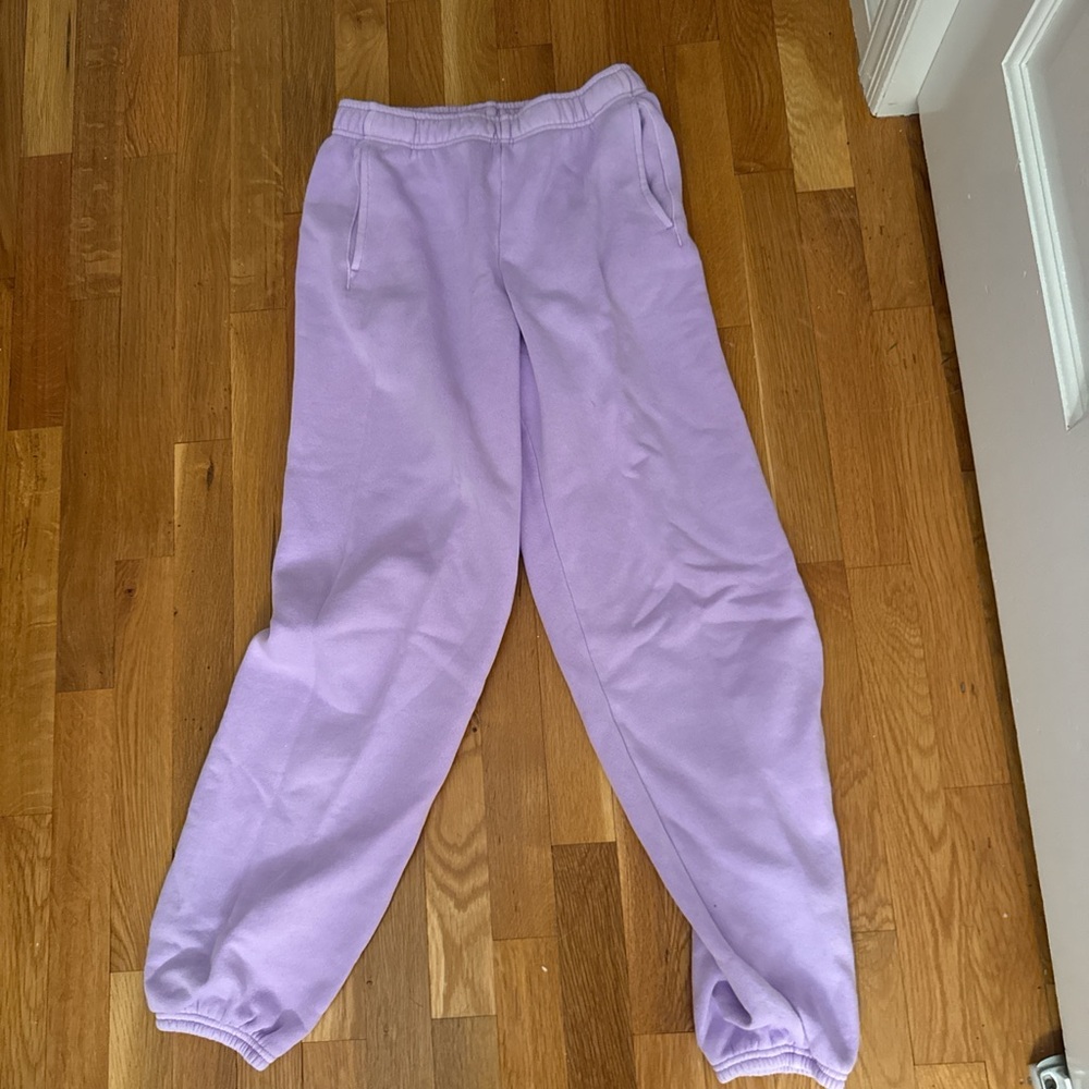 Women’s Lavender Sweatpants